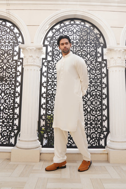 Classic Off-White Embroidered Kurta Shalwar - Noor e Fitr