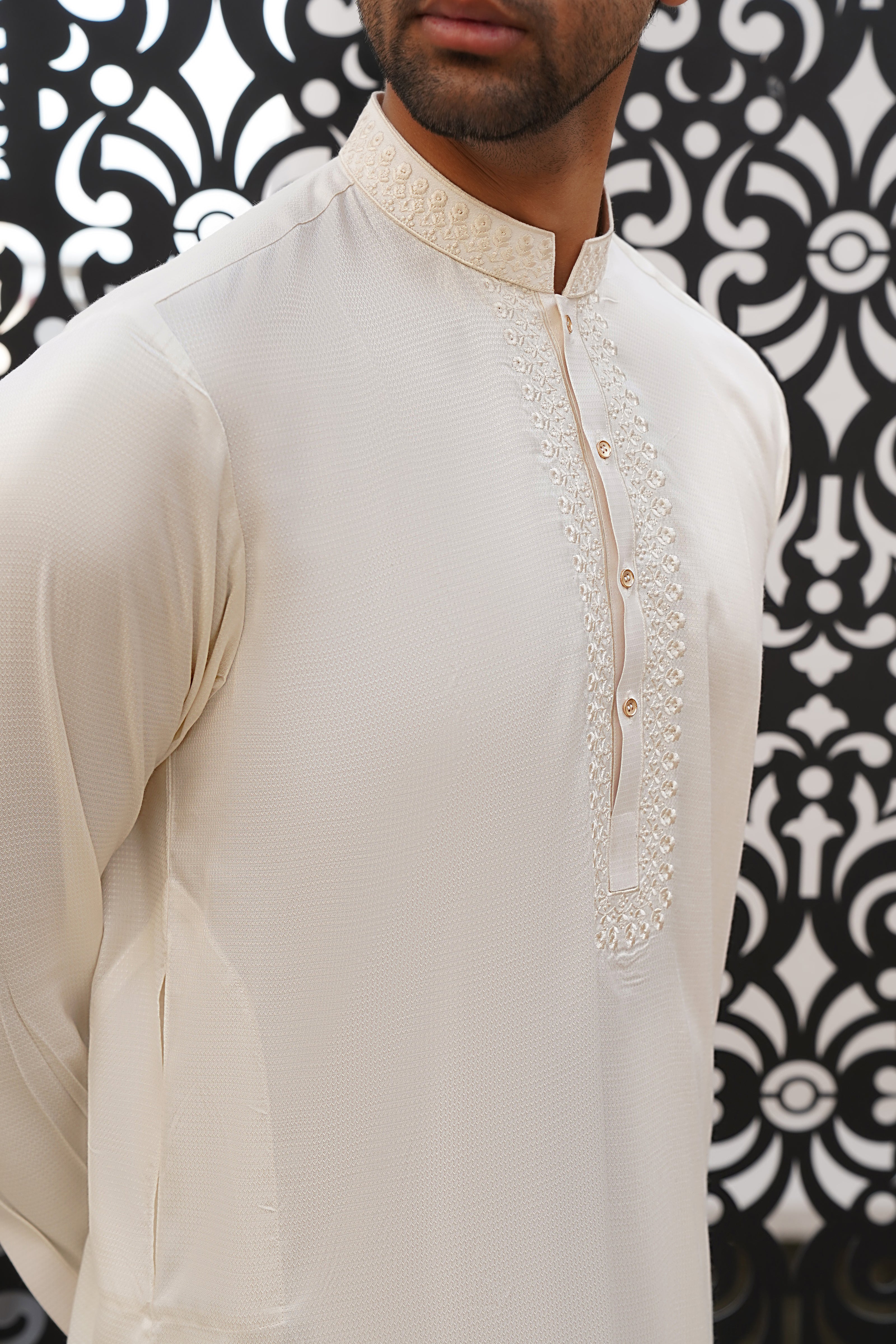 Classic Off-White Embroidered Kurta Shalwar - Noor e Fitr