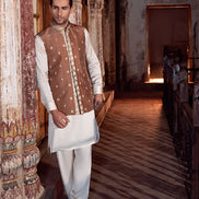 EARTHY ELEGANCE WAISTCOAT/KURTA TROUSER